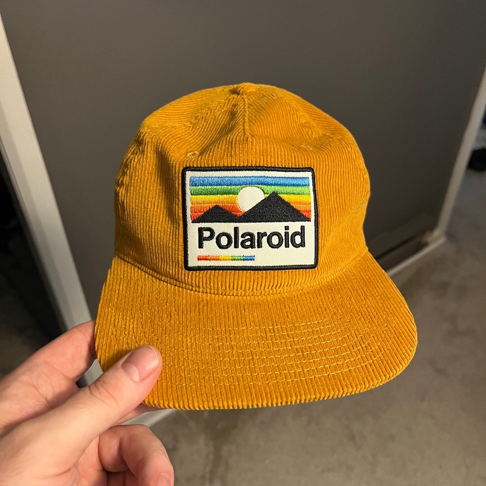 Polaroid corduroy hat